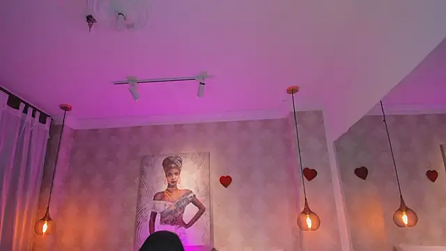 Shantall   online show from March 25, 11:16 am