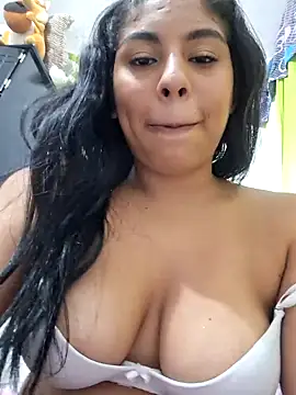 Snapshot of Angela_36 chatting on December 3, 9:00 am Angela 36 online show from December 3, 9:00 am