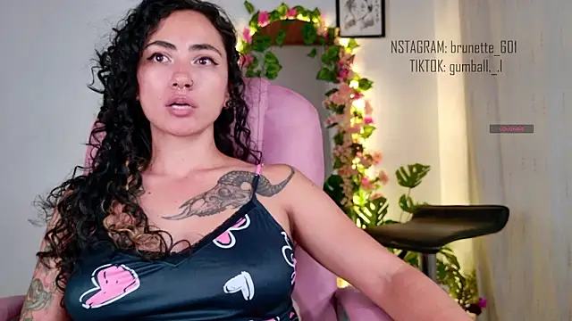 paula brunette online show from March 4, 3:12 am