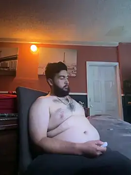 bigdickgio6923 online show from November 28, 11:51 pm