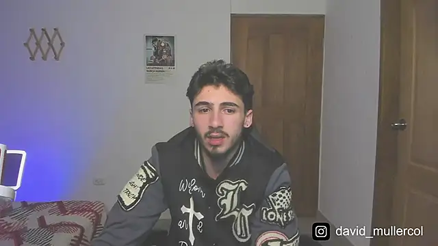 Snapshot of David_Brown18 chatting on January 31, 1:33 am David Brown18 online show from January 31, 1:33 am