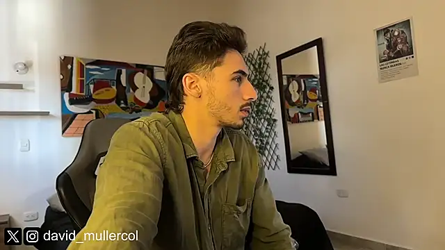 Snapshot of David_Brown18 chatting on September 23, 3:37 pm David Brown18 online show from September 23, 3:37 pm