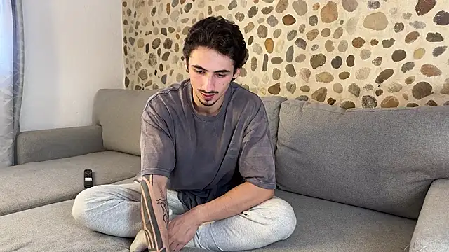 David Brown18 online show from February 26, 5:23 pm