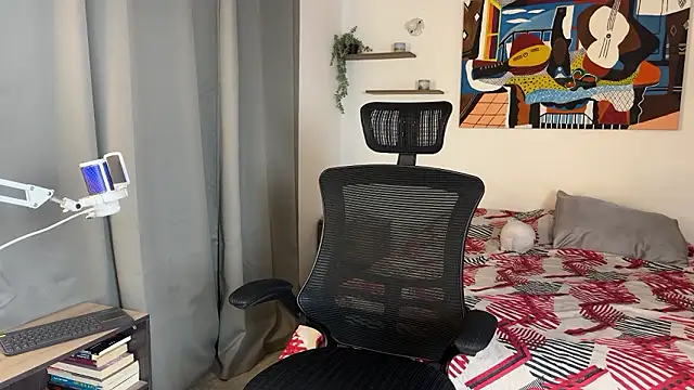 David Brown18 online show from March 25, 11:44 pm