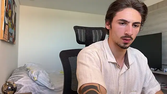 Snapshot of David_Brown18 chatting on July 7, 4:00 pm David Brown18 online show from July 7, 4:00 pm