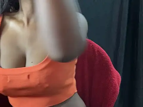Snapshot of Sexy_trisha__7 chatting on December 22, 3:44 pm Sexy trisha 7 online show from December 22, 3:44 pm
