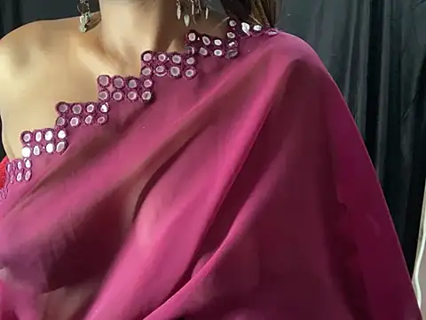 Snapshot of Sexy_trisha__7 chatting on January 30, 10:51 pm Sexy trisha 7 online show from January 30, 10:51 pm