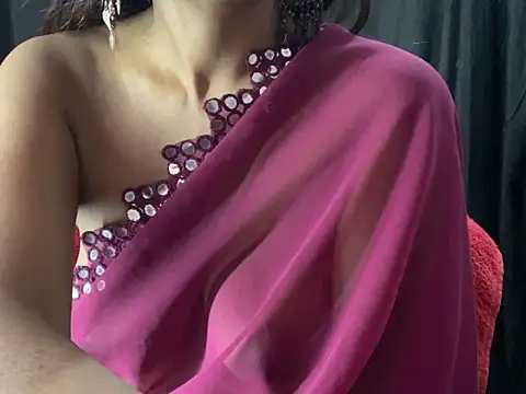 Snapshot of Sexy_trisha__7 chatting on February 5, 8:32 am Sexy trisha 7 online show from February 5, 8:32 am