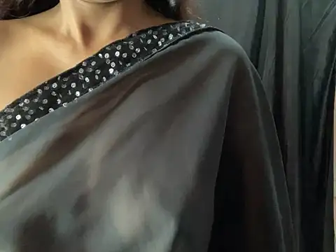 Snapshot of Sexy_trisha__7 chatting on February 11, 9:56 pm Sexy trisha 7 online show from February 11, 9:56 pm