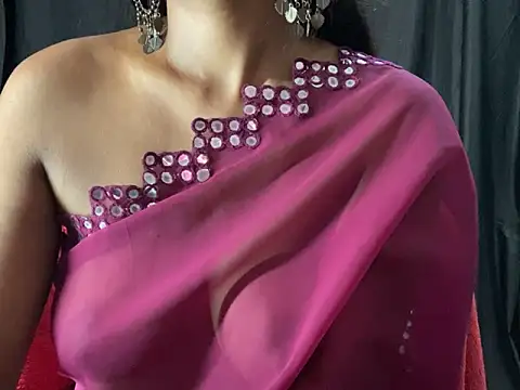 Snapshot of Sexy_trisha__7 chatting on February 24, 11:41 pm Sexy trisha 7 online show from February 24, 11:41 pm