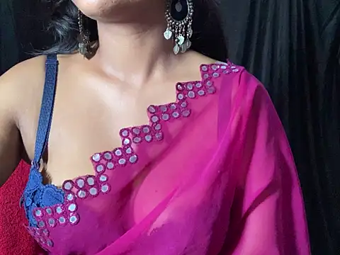 Snapshot of Sexy_trisha__7 chatting on October 9, 6:33 am Sexy trisha 7 online show from October 9, 6:33 am