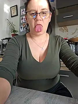 KristenVega online show from March 3, 1:06 pm