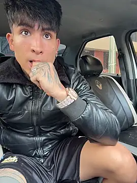  Tomy08calderon online show from November 6, 6:09 pm