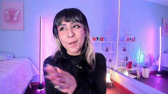 MaveParks  online show from October 23, 11:20 am