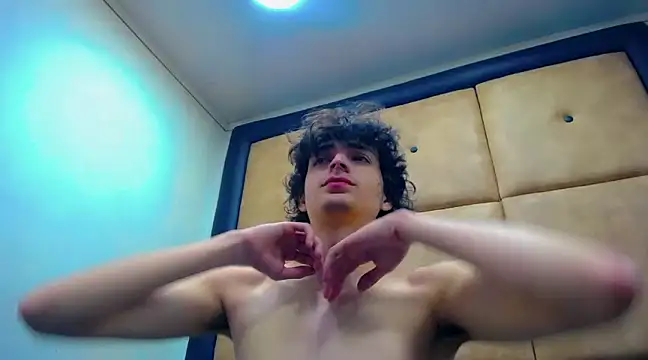 Sr BonnyEthan online show from December 11, 1:39 pm