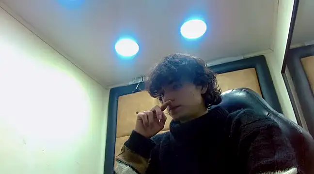 Sr BonnyEthan online show from December 26, 1:32 pm