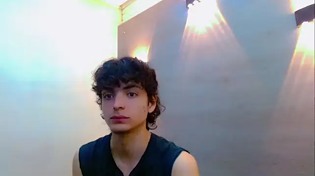 Sr BonnyEthan online show from January 8, 1:35 pm