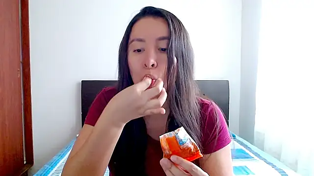 emely sexx20 online show from October 21, 1:34 pm