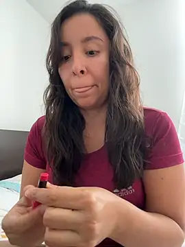 Snapshot of emely_sexx20 chatting on July 16, 10:27 pm emely sexx20 online show from July 16, 10:27 pm