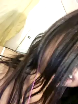 Snapshot of karen_princeshot chatting on July 9, 3:32 am karen princeshot online show from July 9, 3:32 am