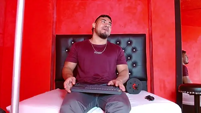 BrianMalonee online show from February 20, 2:13 pm