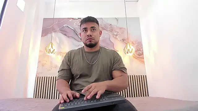 BrianMalonee online show from September 9, 12:05 pm