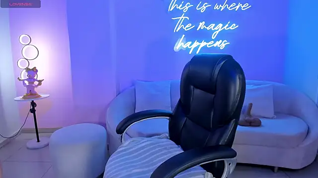 AlessaRomero online show from October 23, 8:07 pm