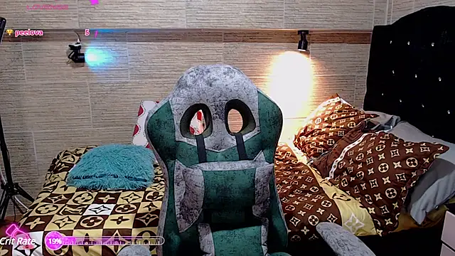 pretty cristal69 online show from March 7, 12:37 am