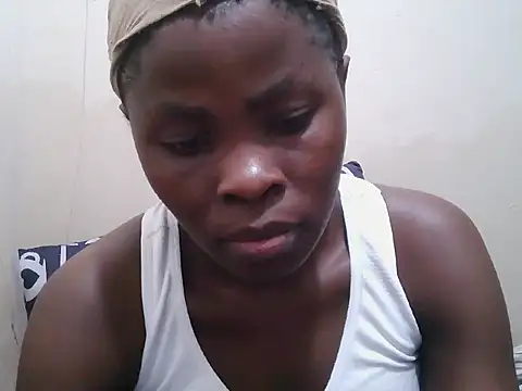 Snapshot of just_ivey chatting on June 17, 6:31 pm just ivey online show from June 17, 6:31 pm