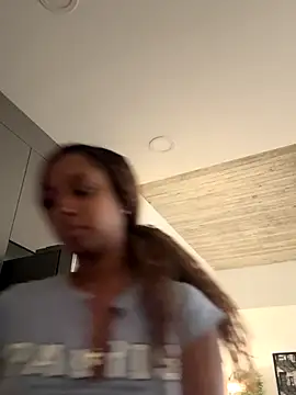 Your Paris online show from September 13, 1:44 pm