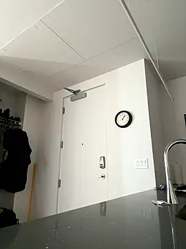 Your Paris online show from January 10, 7:04 pm