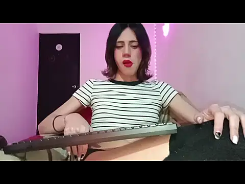 lucydreamm online show from September 21, 1:29 am