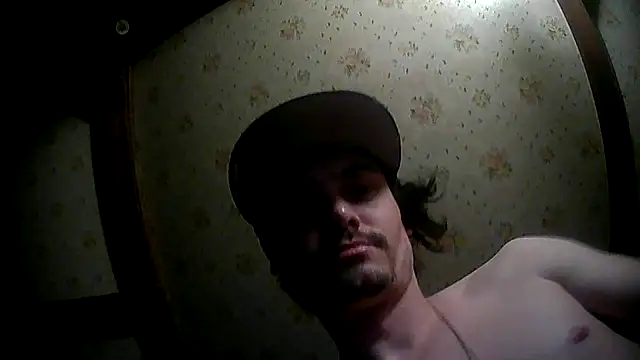 JustTylerr online show from May 19, 5:25 am