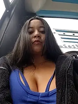 Cristal  04 online show from November 20, 7:02 pm