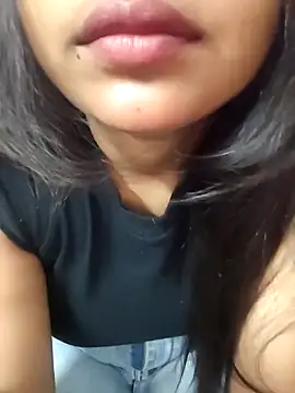 MohiniHott online show from February 13, 6:20 am