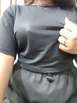 MohiniHott online show from April 18, 6:39 am