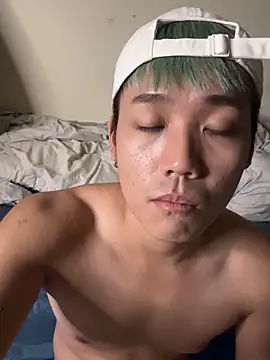 Snapshot of Nakedboy209 chatting on October 16, 2:18 pm Nakedboy209 online show from October 16, 2:18 pm