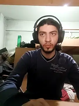 kleineid77 online show from March 4, 5:56 pm