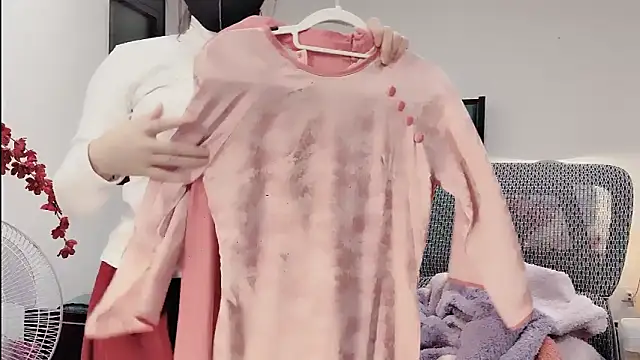 Snapshot of Berrysweet_68 chatting on February 7, 3:05 pm Berrysweet 68 online show from February 7, 3:05 pm