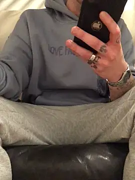 Simboxxx040 online show from March 1, 11:07 pm