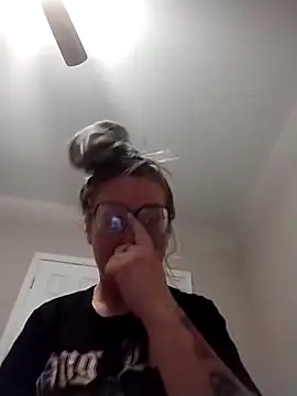 Snapshot of xWhoreAbleX_Pika chatting on November 1, 3:14 pm xWhoreAbleX Pika online show from November 1, 3:14 pm