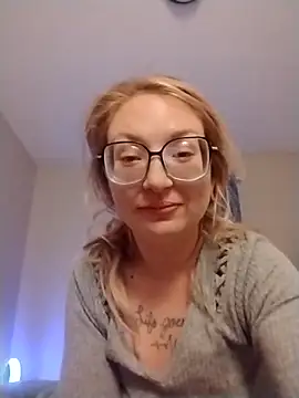 Snapshot of xWhoreAbleX_Pika chatting on December 18, 1:33 am xWhoreAbleX Pika online show from December 18, 1:33 am