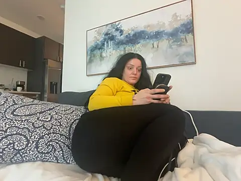 tatted-bitty online show from March 4, 7:54 pm