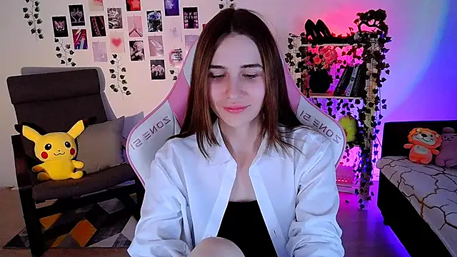 AliceCharmy online show from December 10, 3:33 pm