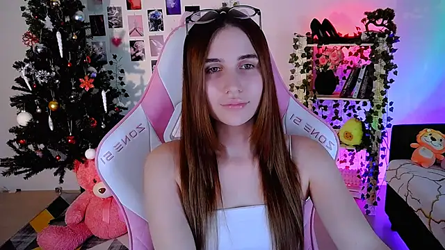 AliceCharmy online show from December 12, 2:55 pm