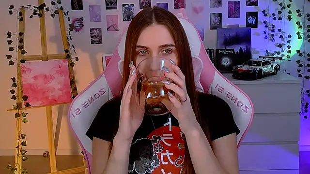 AliceCharmy online show from February 5, 10:08 am