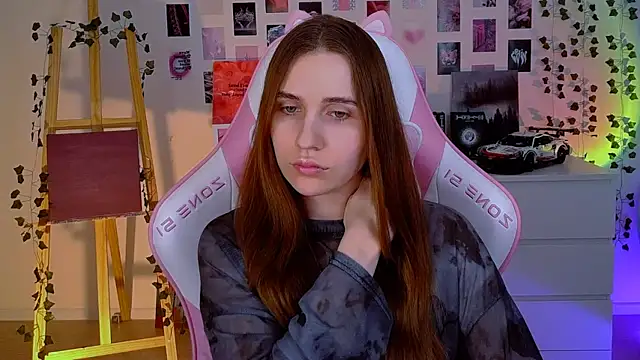 AliceCharmy online show from February 24, 3:31 pm