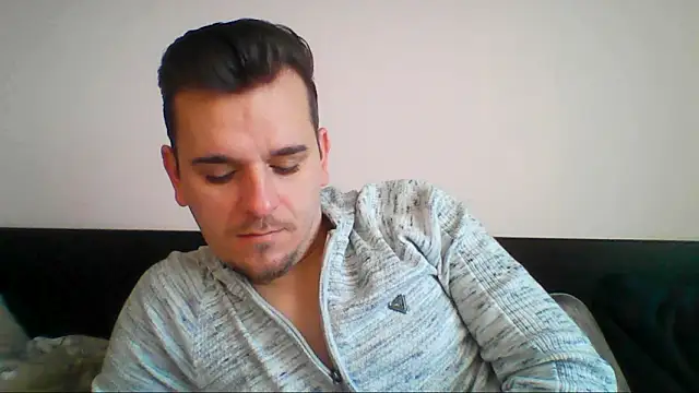 Huge cock22cm online show from January 17, 6:40 am