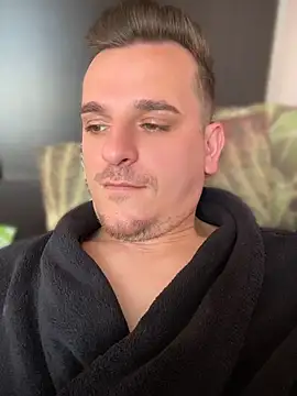 Huge cock22cm online show from April 15, 10:44 am