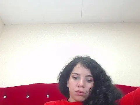 EmmaCowperr online show from February 4, 8:38 pm